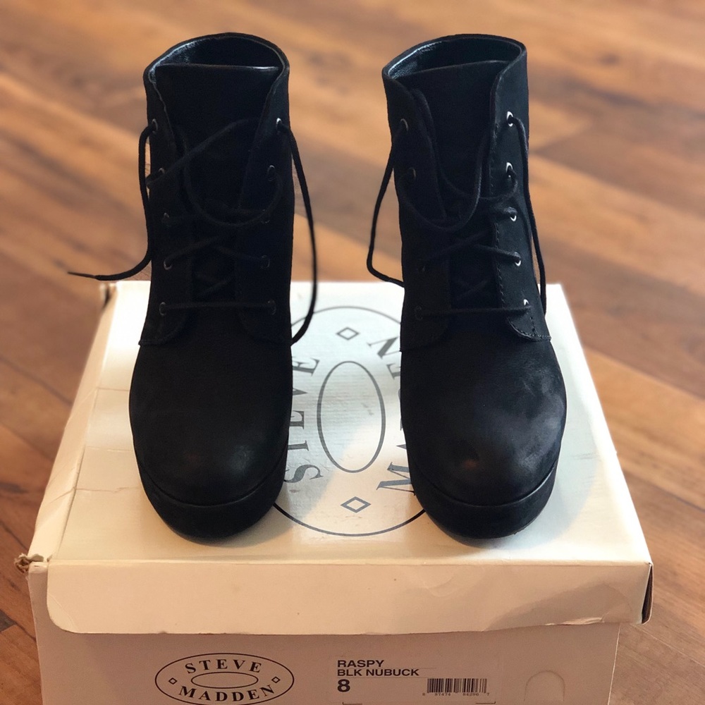 Steve Madden ankle booties